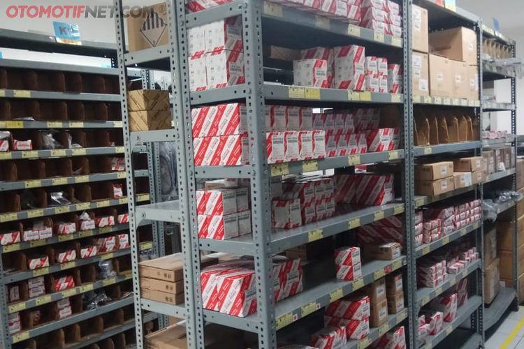 Distributor Spare Part Mobil Surabaya Hall Reviewmotors.co