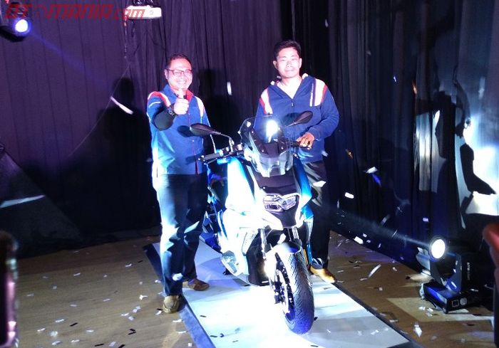 BMW Motorrad resmi luncurkan C 400 X di Indonesia