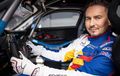 Tampang Jorge Lorenzo Bikin Pangling, Bakal Susul Valentino Rossi dan Dani Pedrosa Balap Mobil Juga?