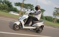 Test Ride Smoot Tempur, Skutik Listrik Murah Cuma Rp 14 Jutaan, tapi Canggih!