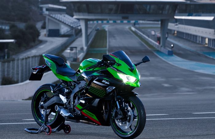 Kawasaki Ninja ZX-25R