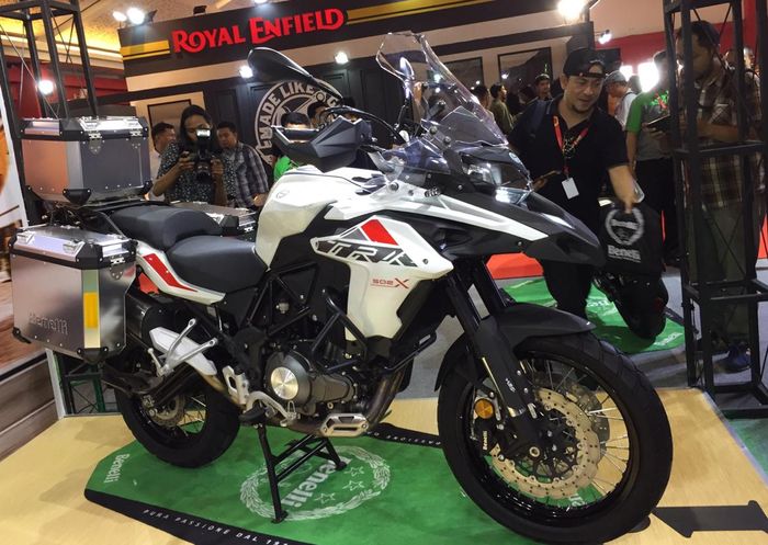 Benelli TRK 502 X