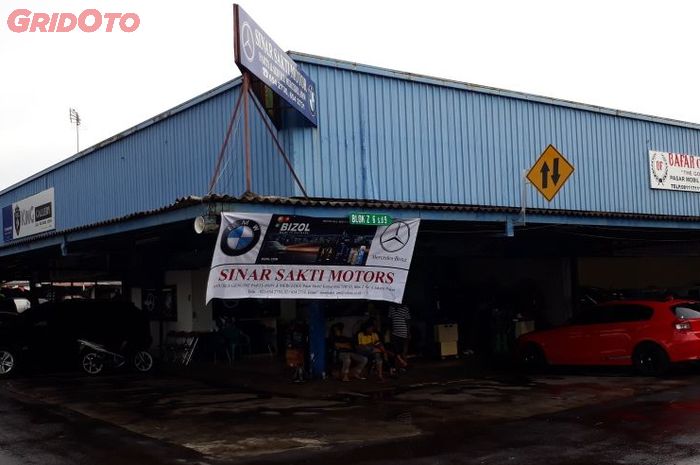 Sinar Sakti Motor, bengkel spesialis Mercy dan BMW di Pasar Mobil Kemayoran, Jakpus