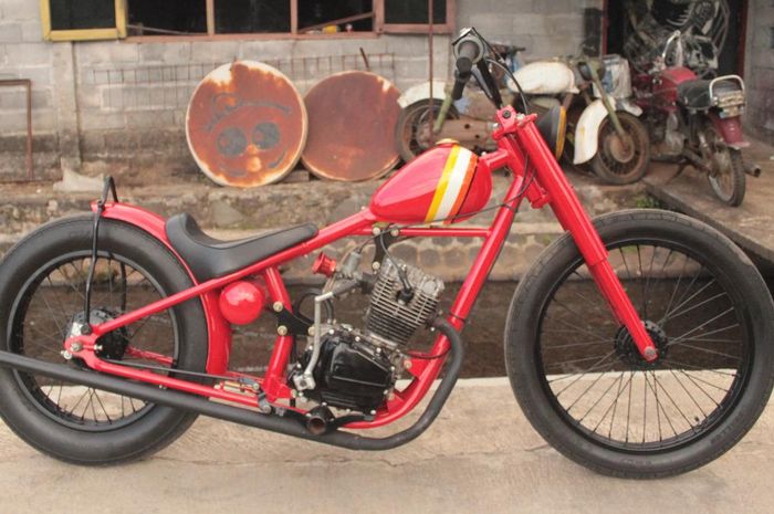 Honda GL Pro dirombak bergaya Skinny Chopper