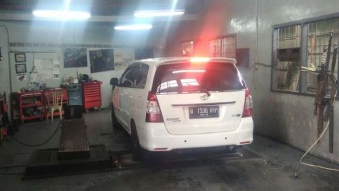 Kijang Innova diesel mesin 2KD saat diukur menggunakan dynotest usai remap ECU