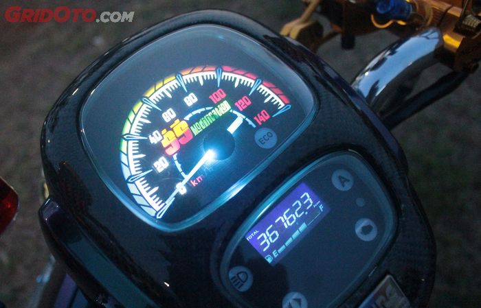 Speedometer Honda Scoopy cusotm Indiglow