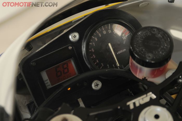 Dicolok HRC Card, tampilan spidometer langsung berubah