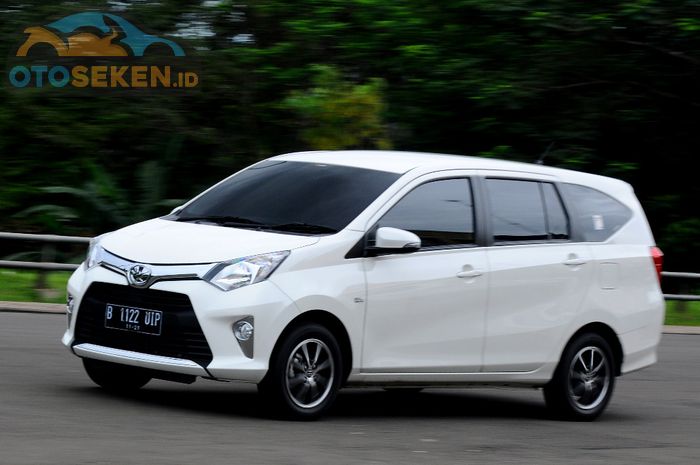 Penyebab kabin Toyota Calya dan Daihatsu Sigra bau sangit