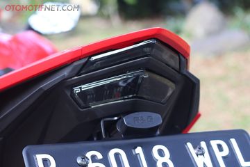 Honda Cbr250rr Berbalut Livery Hrc Dan Karbon Tiru Cbr1000rr Gridoto Com