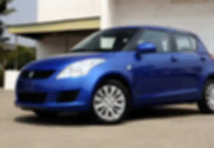 Cocok Untuk Anak Muda, Harga Suzuki Swift 2015 Kini Makin Murah