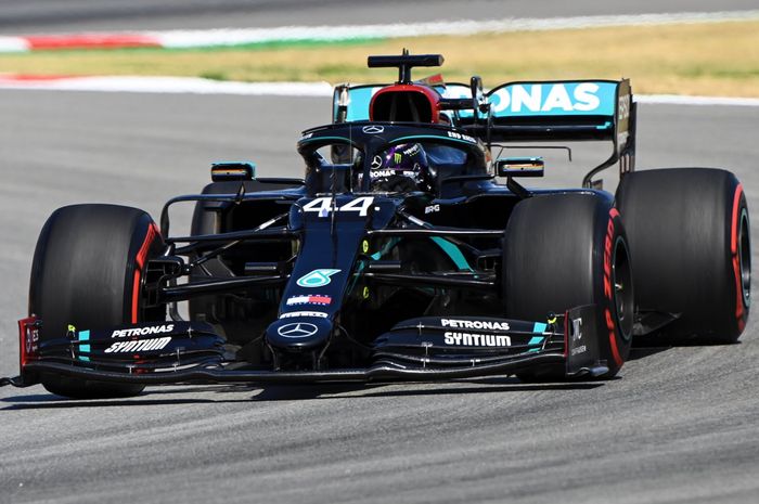 Tim Mercedes tampil mendominasi, Lewis Hamilton keluar sebagai yang tercepat di sesi FP3 F1 Spanyol 2020