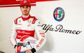 Enggan Tiru Charles Leclerc, Antonio Giovinazzi Tak Ingin Buru-buru Pindah ke Tim Ferrari