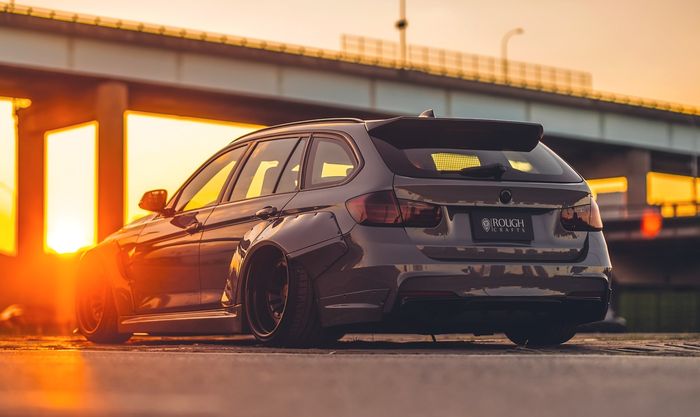 BMW Seri-3 Touring dengan komposisi fender yang tak biasa