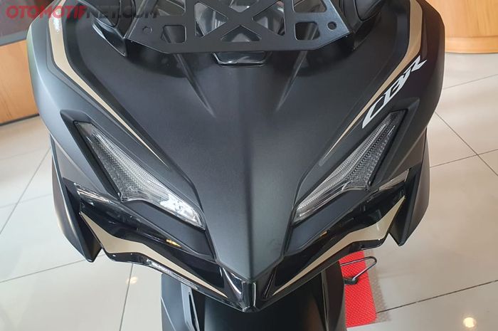 Sangar, Honda CBR150R 2023 warna Dominator Matte Black
