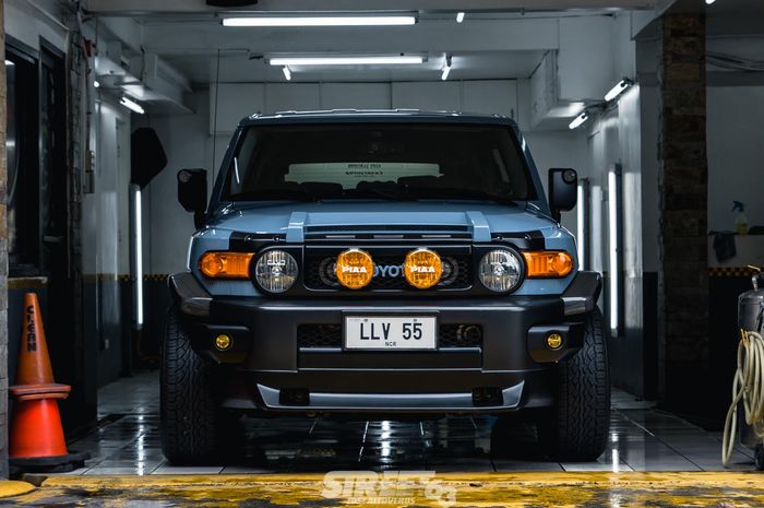 Modifikasi Toyota FJ Cruiser tampil ceper garapan Atoy Customs