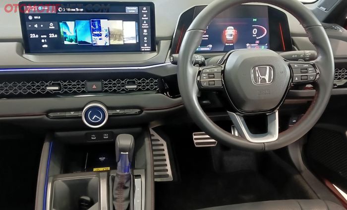 Dasbor Honda Accord RS e:HEV