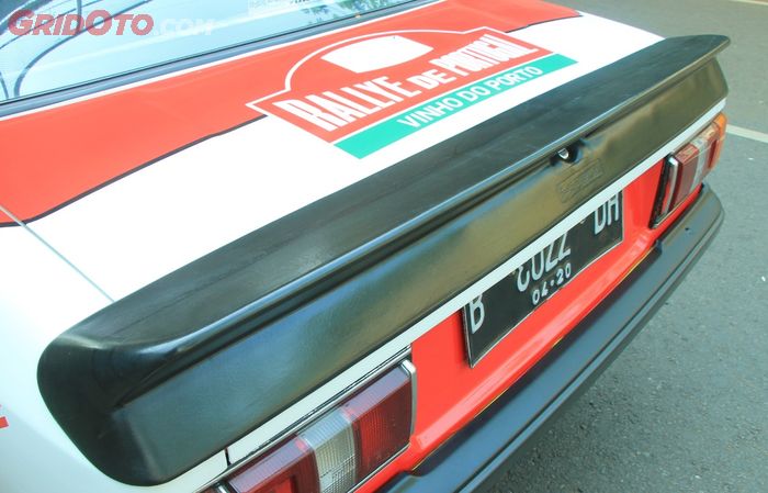 Percantik bagian buritan, dipasangkan ducktail Foha kondisi new old stock dengan status &lsquo;langka&rsquo;