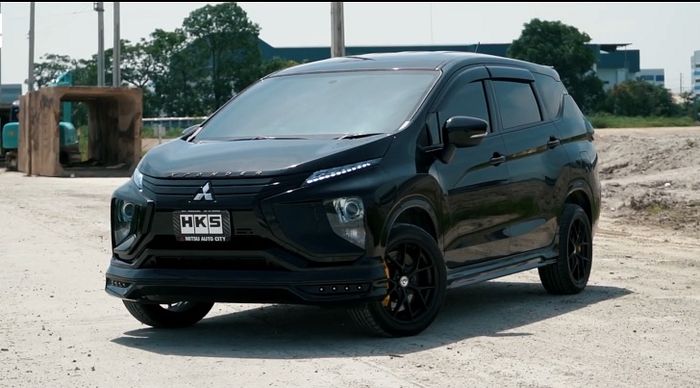 Modifikasi Mitsubishi Xpander jadi sporty dipasangi body kit Thailand