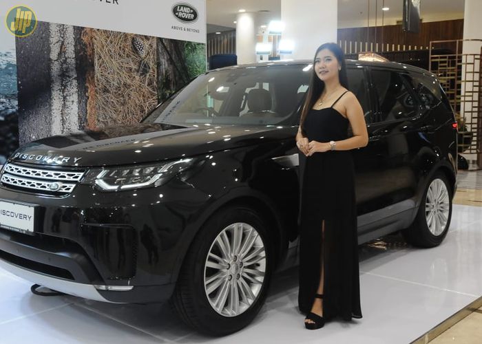 Land Rover Discovery Bermesin Lebih Kecil Resmi Hadir Di Indonesia Gridoto Com