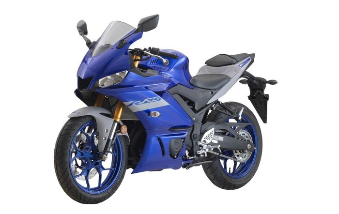 Pilihan warna baru Yamaha R25