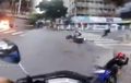 Mirip Film Action, Video Polisi Ngebut Naik Yamaha Jupiter MX Kejar Perampok di Keramaian Jalan Kota