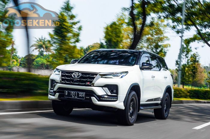 Harga Toyota Fortuner Tahun 2023 Bekas