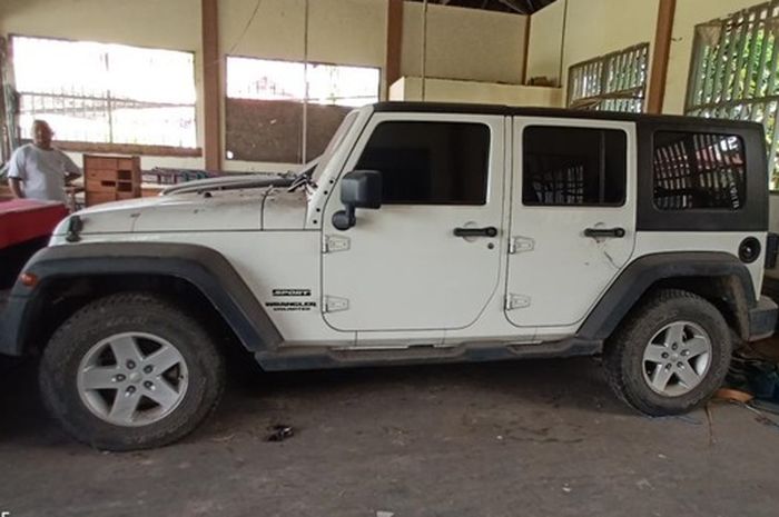 Jeep Wrangler yang akan dilelang KPKNL Balikpapan.