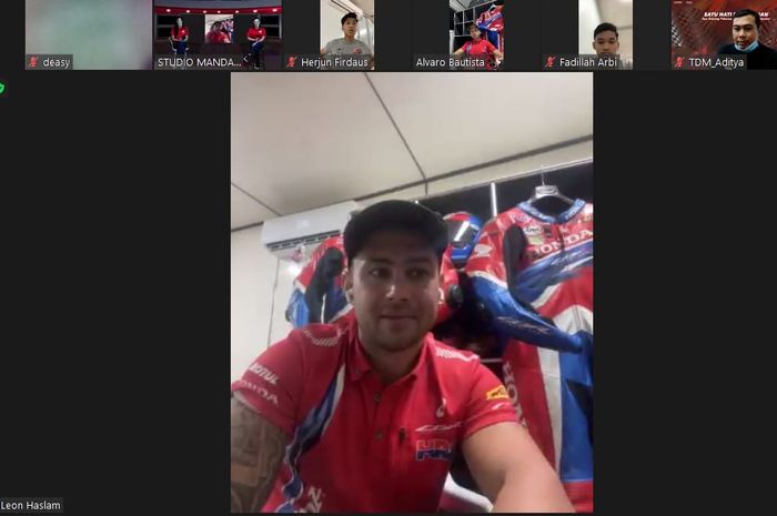 Leon Haslam takjub dengan perkembangan pembalap Asia khususnya dari Indonesia