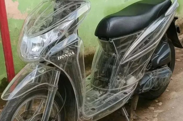 Tren Honda BeAT transparan viral