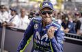 Meski Bangga, Valentino Rossi Tak Mau Lepas Gelar Juara Dunia ke-10 Demi Adiknya