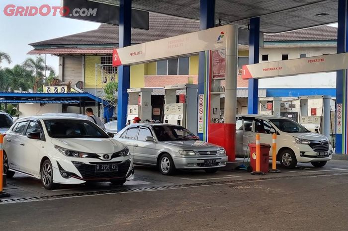 Indonesia termasuk negara papan tengah dalam harga bahan bakar minyak