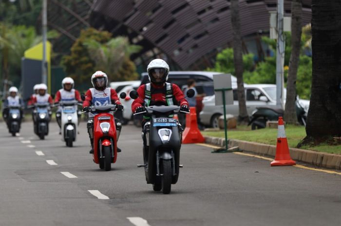 Ilustrasi, test ride Honda EM1 e: