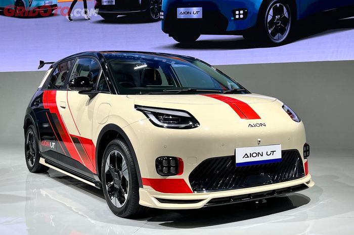 Aion UT dengan body kit resmi