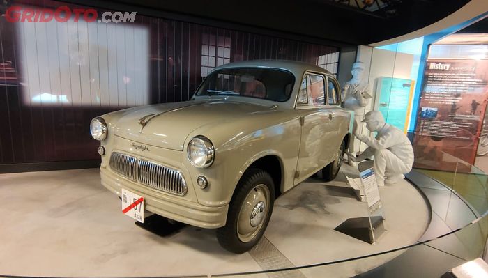 Suzuki Suzulight, kei car pertama Suzuki yang dibuat tahun 1955