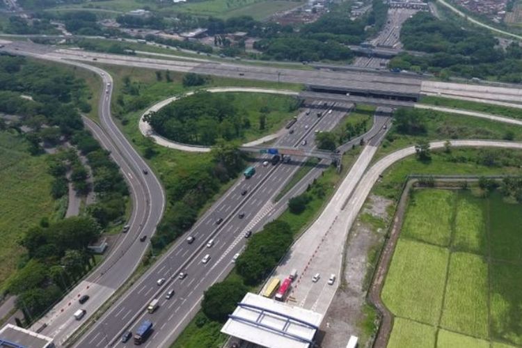 Kelompok Usaha Jasa Marga Dapat Pinjaman Triliunan Rupiah Dari Bca Siap Kembangkan Kinerja Di Jalan Tol Surabaya Mojokerto Gridoto Com<script async src=