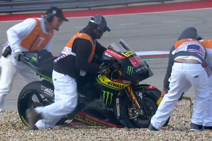Motor Hafizh Syahrin usai terjatuh di sesi warm-up MotoGP Amerika