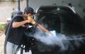 Uap Panas Dipakai Cuci Mobil, Hemat Air dan Terhindar Dari Lecet
