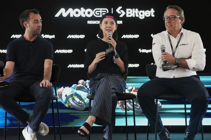 Gracy Chen, CEO Bitget (tengah) mengumumkan kerjasama Bitget dengan MotoGP sebagai mitra regional di beberapa negara