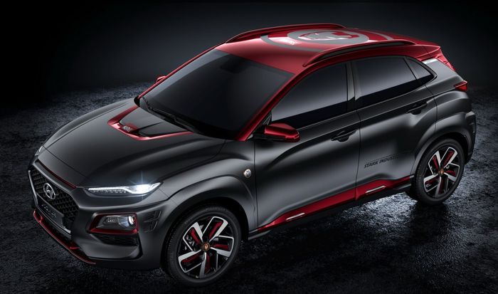 Menerapkan dual tone colour, Hyundai Kona Iron Man Edition memadukan abu-abu dan merah khas Iron Man