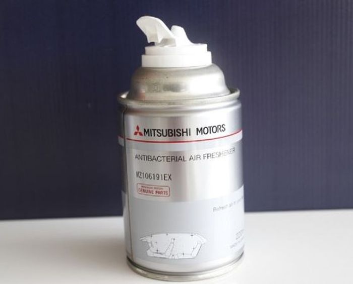 Chemical anti bacterial OEM Mitsubishi, untuk jaga kabin bebas kuman.