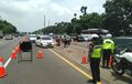 Mulai 11 Januari Pemerintah Perketat Pembatasan Sosial di Pulau Jawa dan Bali, Kapasitas dan Jam Beroperasi Kendaraan di Wilayah Ini Dibatasi