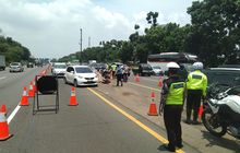 Mulai 11 Januari Pemerintah Perketat Pembatasan Sosial di Pulau Jawa dan Bali, Kapasitas dan Jam Beroperasi Kendaraan di Wilayah Ini Dibatasi