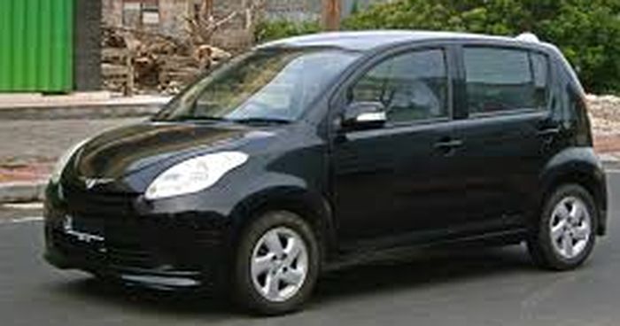 Daihatsu Sirion Bekas