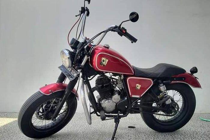Yamaha Scorpio custom bobber mirip Harley Davidson