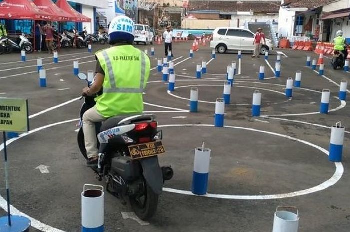 Ujian praktik SIM C di Jawa Tengah maksimal bisa diulang 3 kali