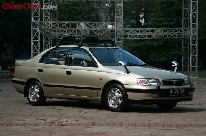 Toyota Absolute Corona OEM Style