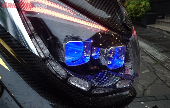 lampu proyektor Honda HR-V