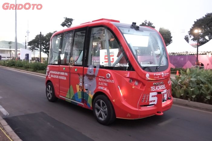 Navya autonomous electric vehicle
