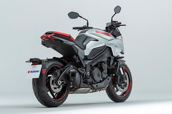 Suzuki Katana dengan paket gaya Samurai