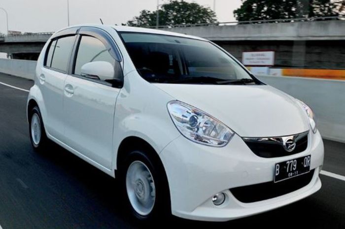 Kisaran harga dan spesifikasi Daihatsu Sirion tahun 2014 seken
